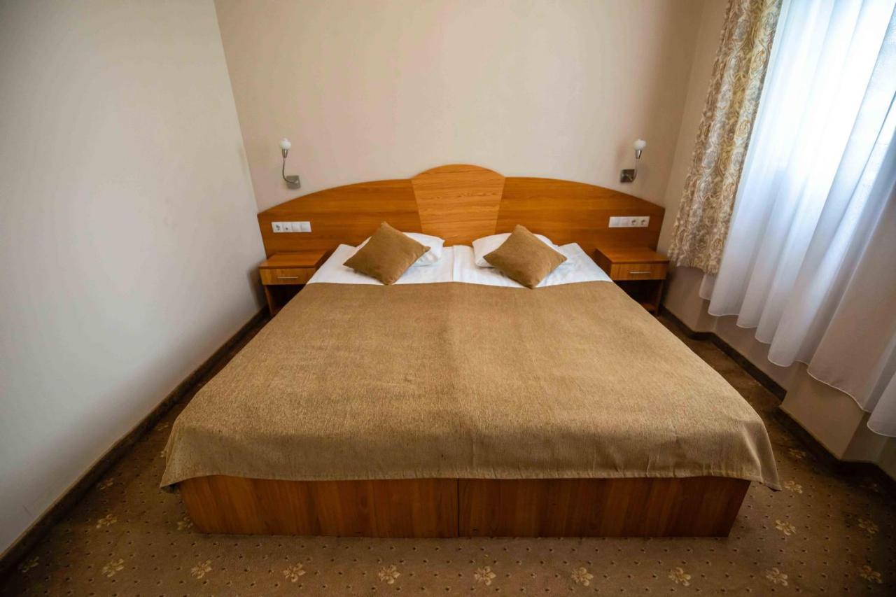 Emerald Boutique Hotel Târgu-Mureş